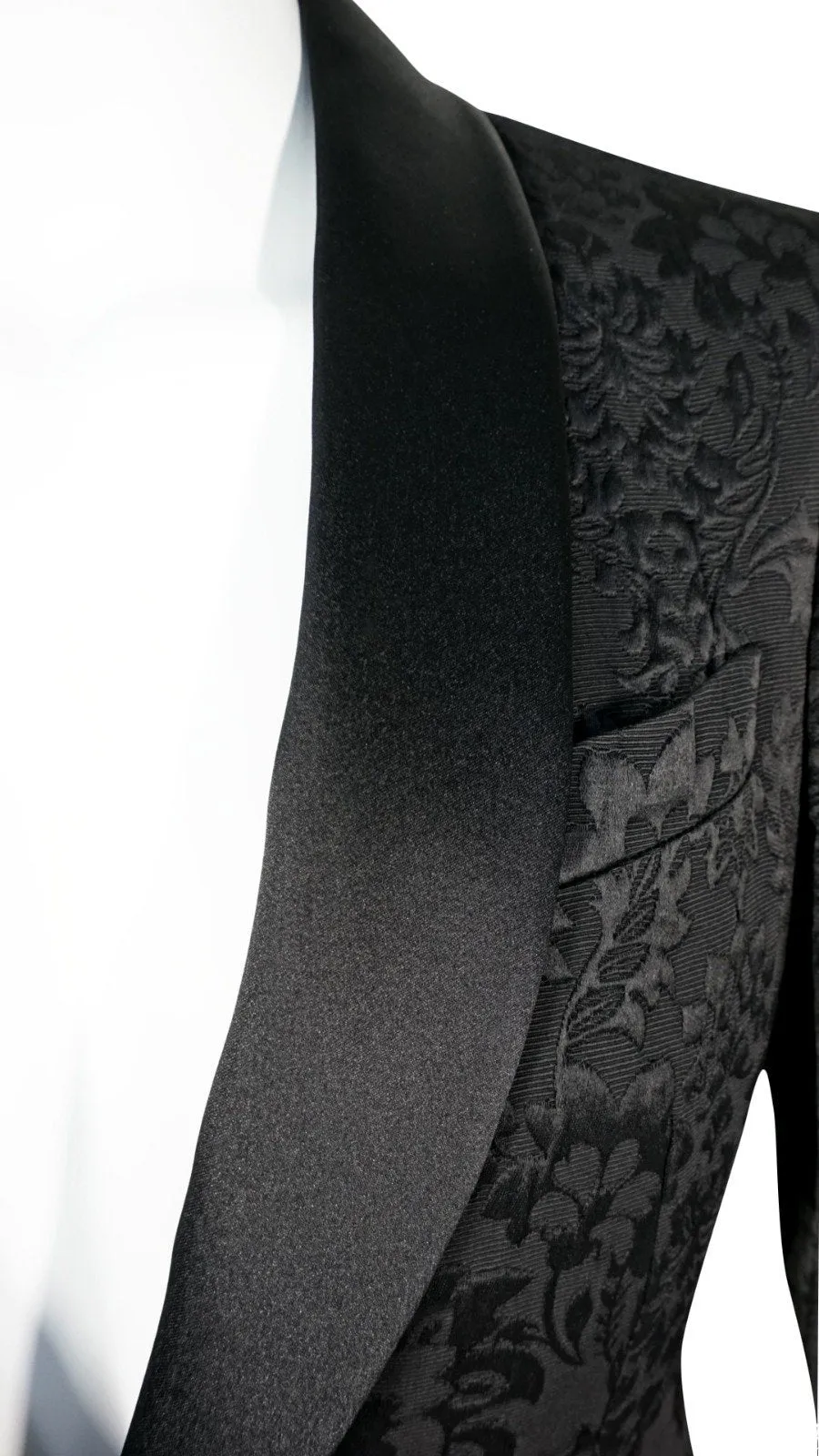 Black Fiore Dinner Jacket