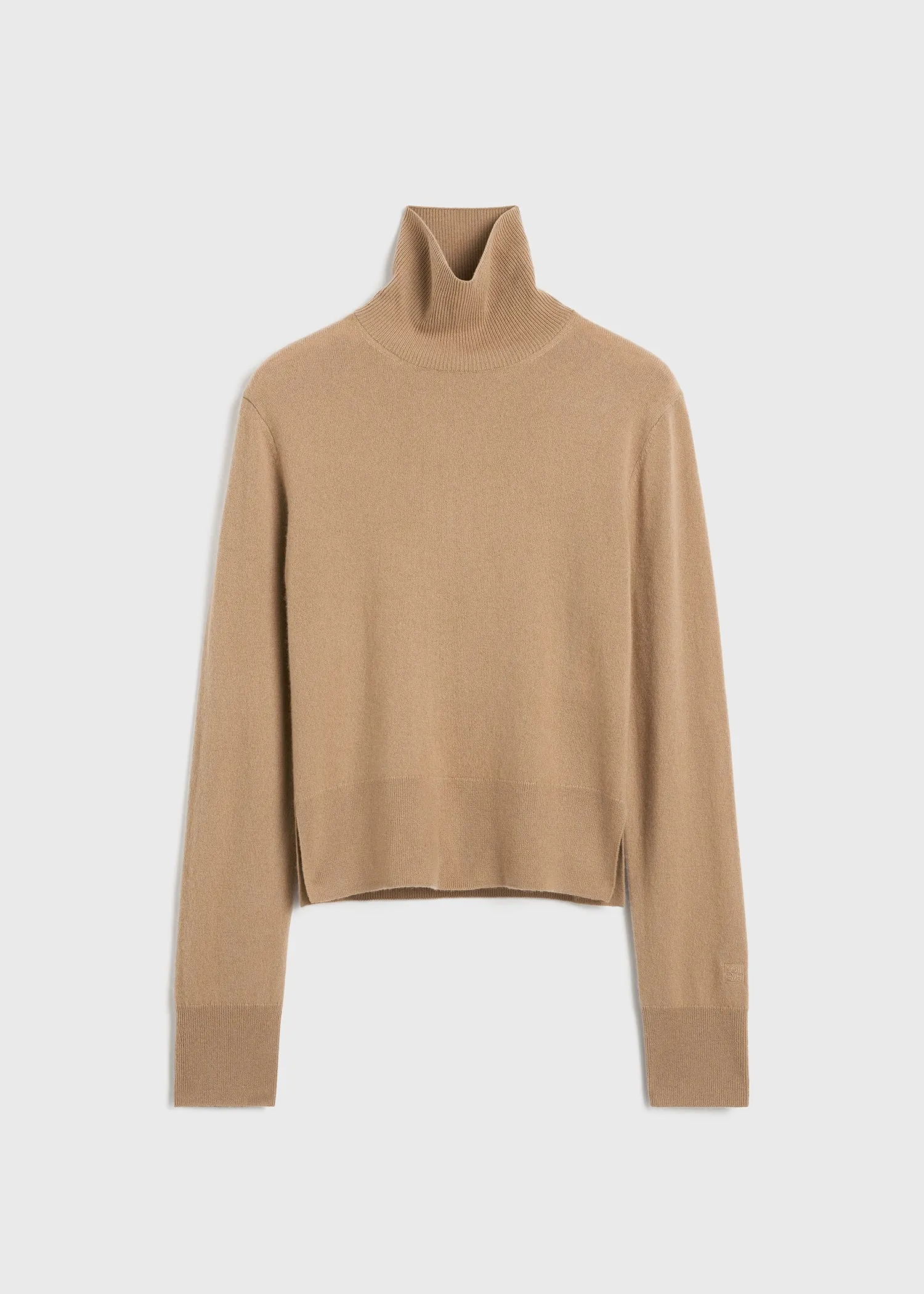 Cropped turtleneck camel