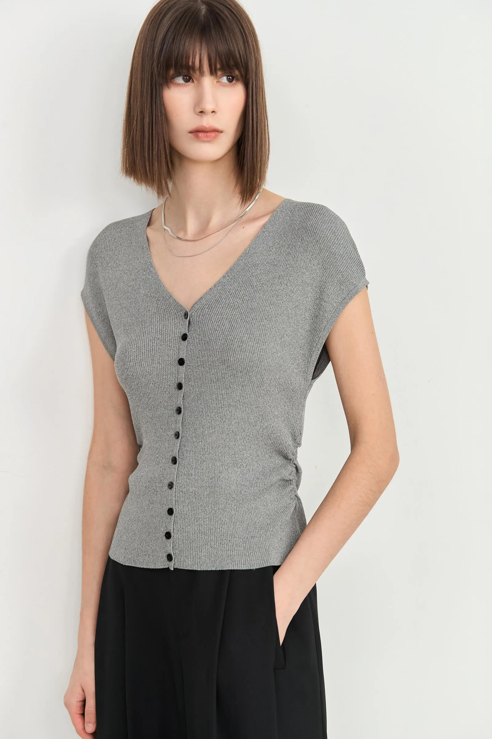 LILY Fashionable and Elegant V-Neck Sweater