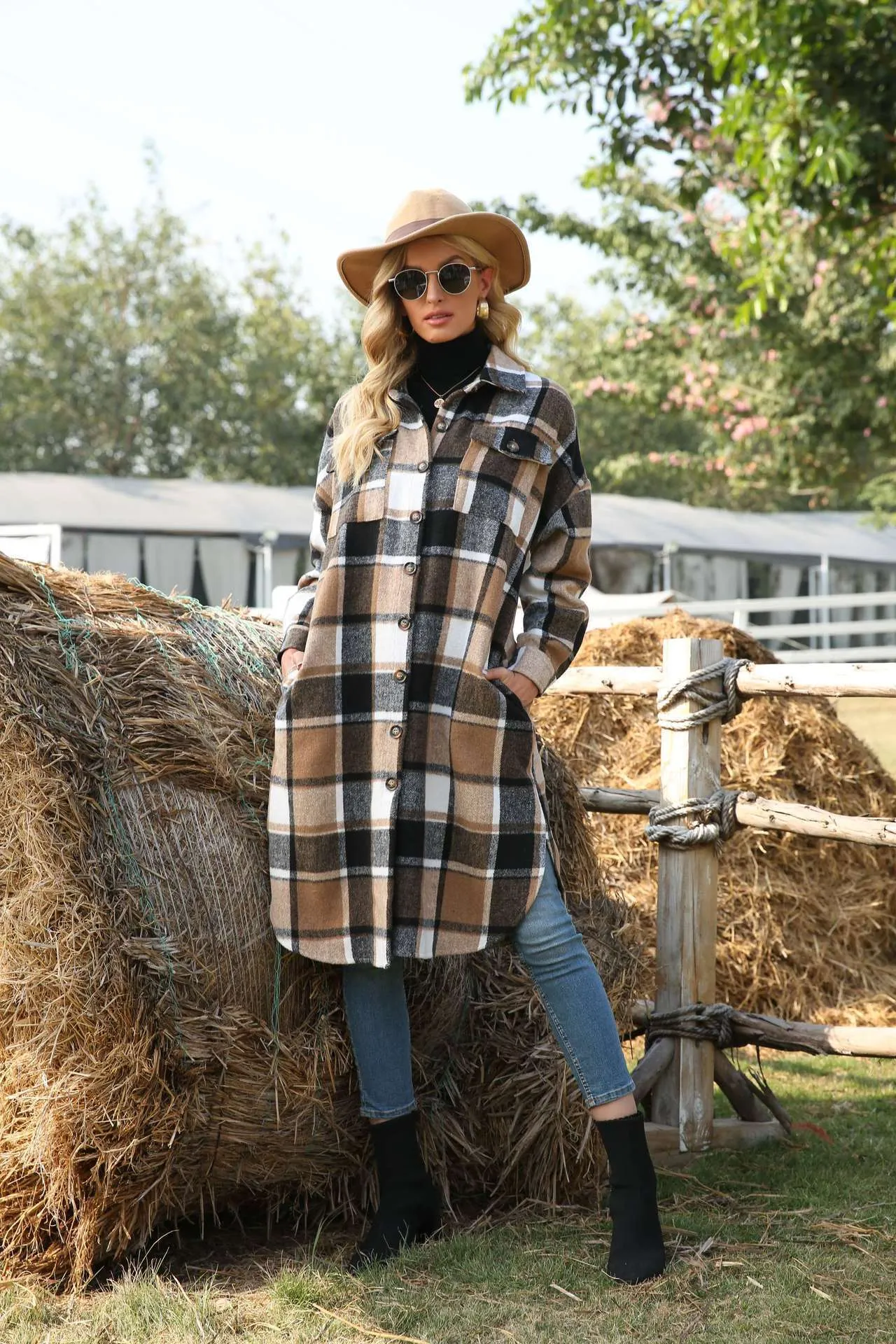 Temperament Commuter Windbreaker Side Slit Lapel Loose Women's Wool Plaid Shirt Jacket